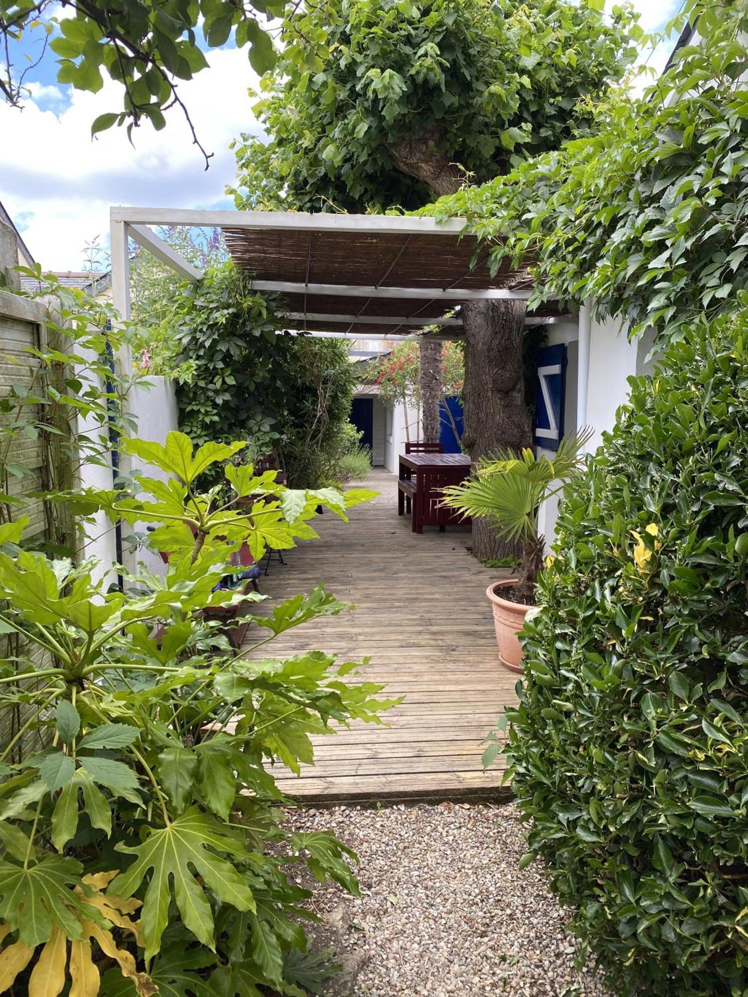 פורנישי Charmante Maison Entre Marche Et Tourelles מראה חיצוני תמונה